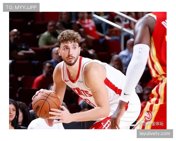 申京右脚踝扭伤每日观察，火箭内线再受打击