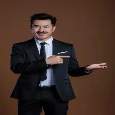 屈葵霁